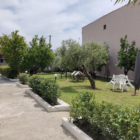 Elina House And Garden Βίλα Νικήτη Εξωτερικό φωτογραφία